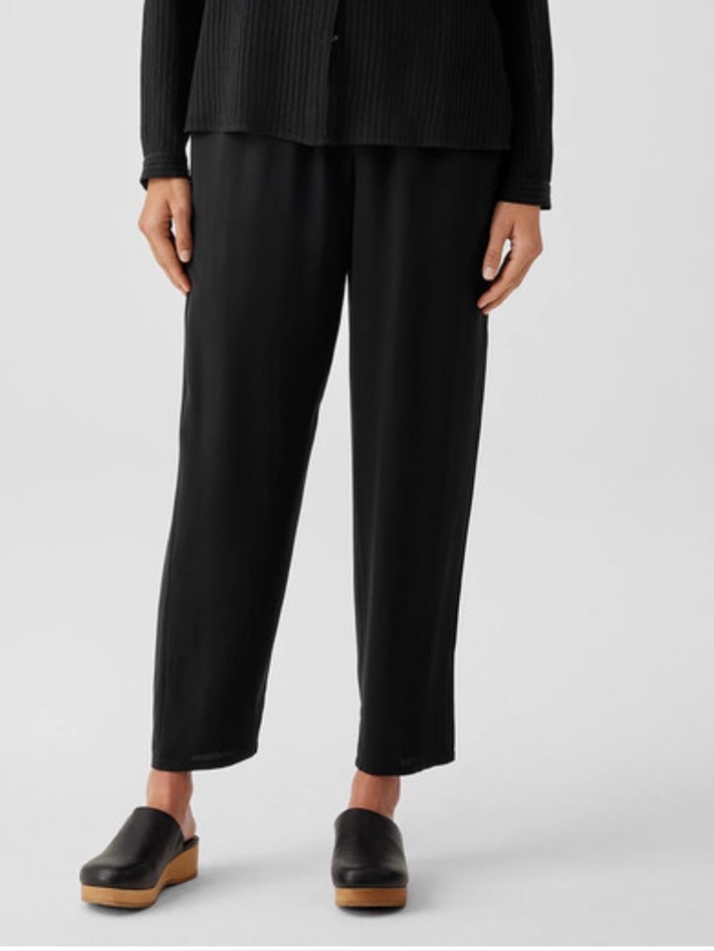 Eileen Fisher 100% Silk Black Ankle Pants Large Pockets